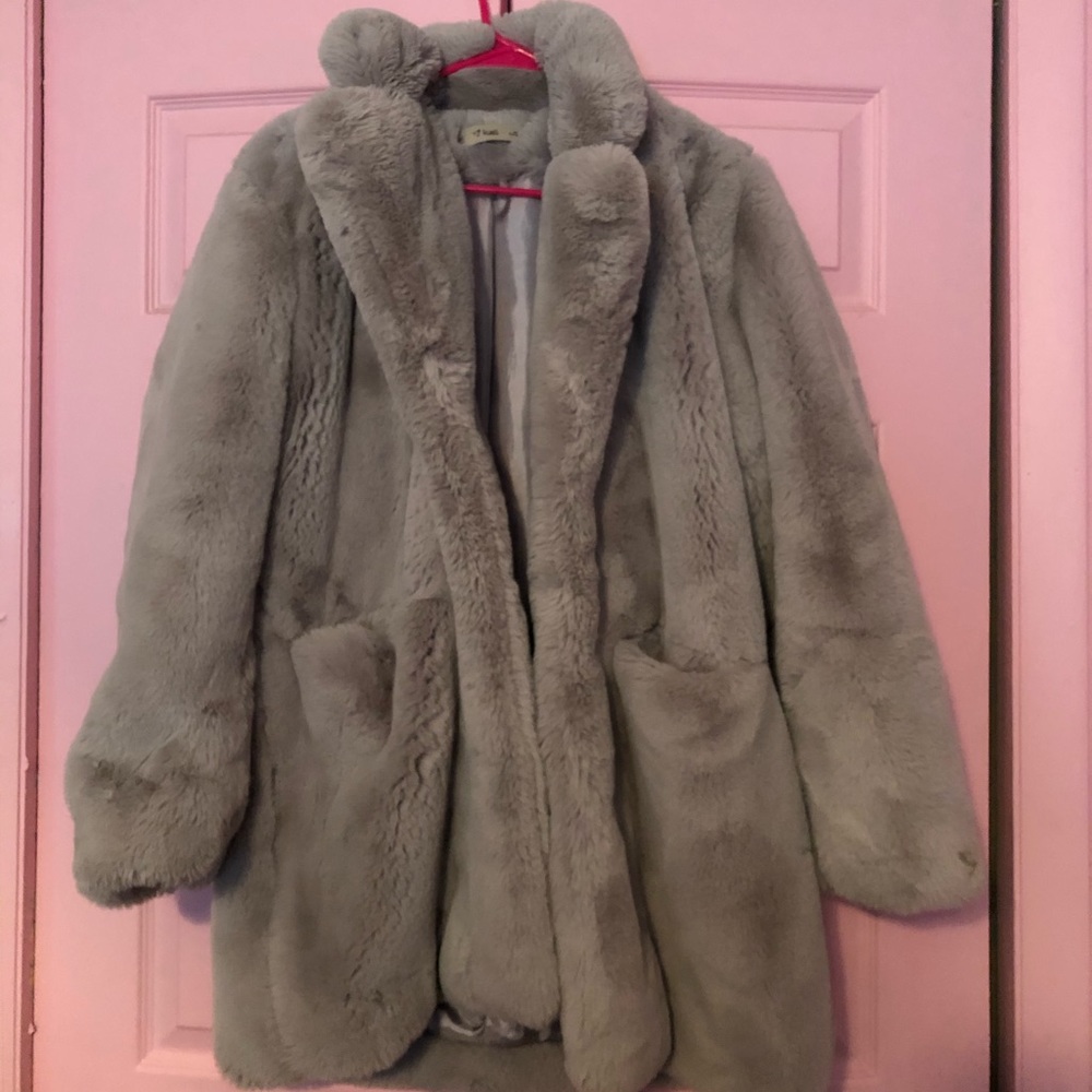 FLUFFY grey jacket